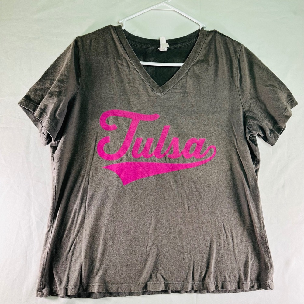 Tulsa Fitted T-shirt V-neck‎ Dark Gray Hot Pink Baseball Letters Womens XL